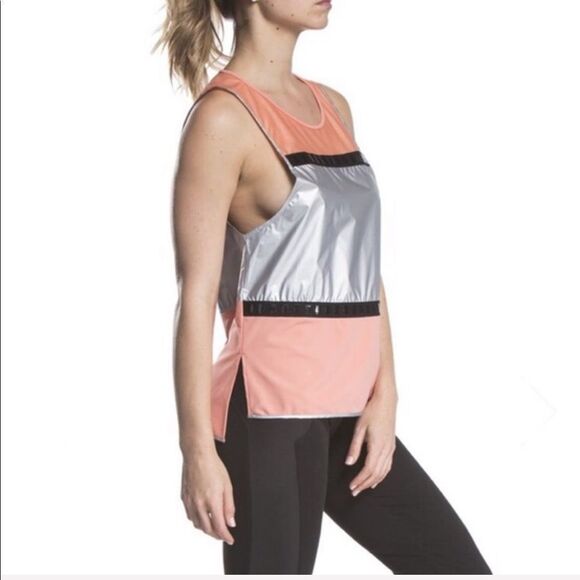 Lime & Vine Rachel Top Black And Silver Size M - Picture 2 of 5